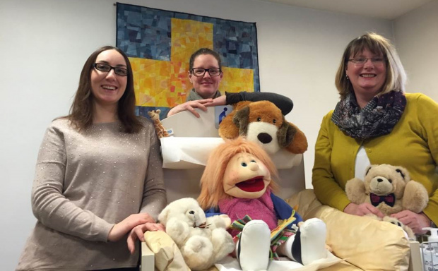 Von links: Anne-Marei Stamme (Schwangerenberatung), Annette Holaschke (Begungsstätte Silbernkamp & Schwangerenberatung) und Janet Breier (wellcome & Familie stärken) Mama-Café