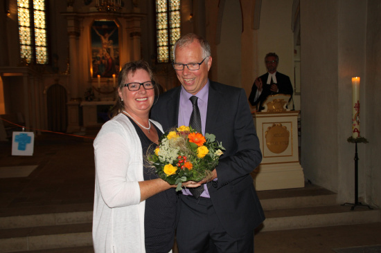 Janet Breier mit Diakoniepastor Harald Gerke