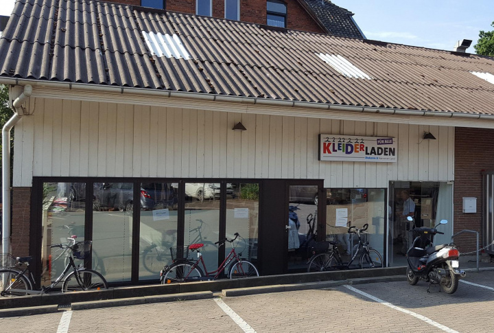 Kleiderladen Wunstorf Außenansicht Kleiderladen Wunstorf Außenansicht