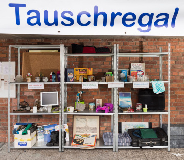 Tauschregal "Wert-Voll", Bild: Jonas Gonell Tauschregal "Wert-Voll", Bild: Jonas Gonell