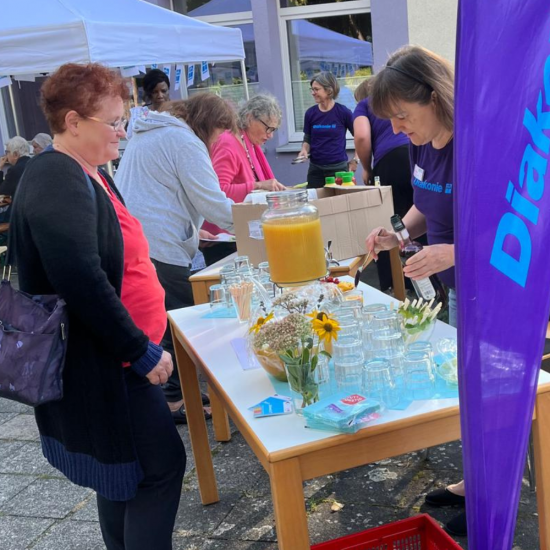 Offene Türen, gute Gespräche und Sommerfeeling