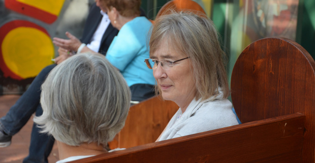 Kirchbänke - Unterhörtem zuhören Kirchbänke - Unterhörtem zuhören